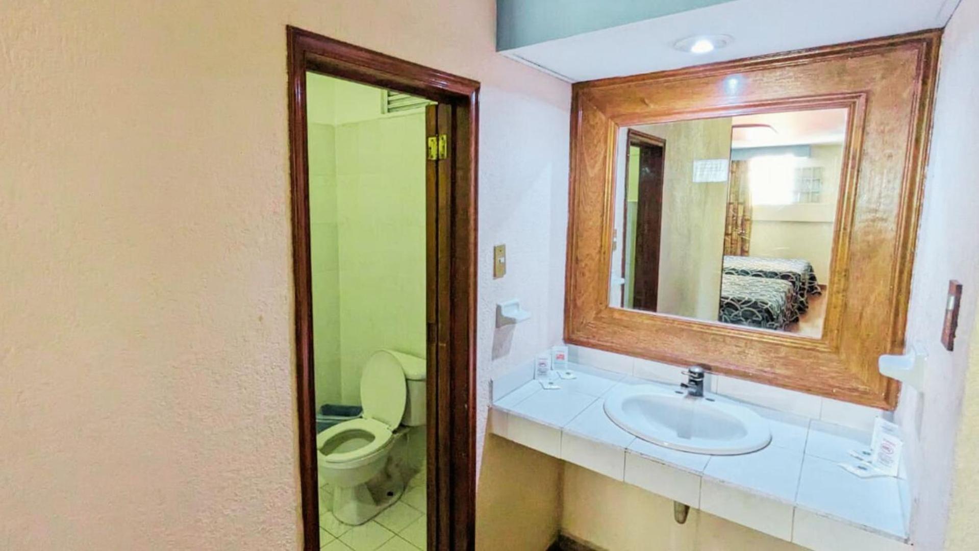 Hotel Plaza San Juan مدينة مكسيكو المظهر الخارجي الصورة